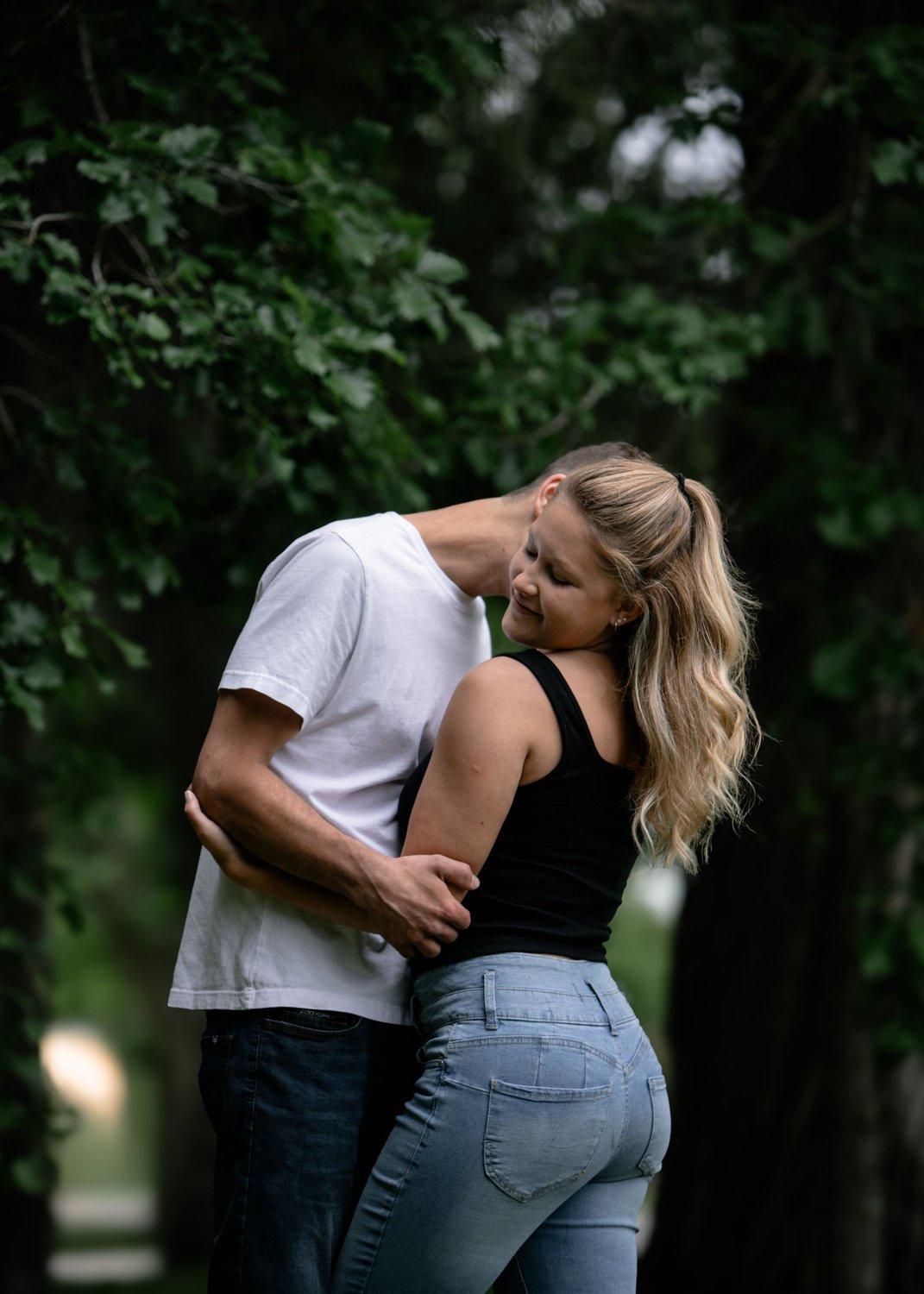 carousel-hero-element image-14