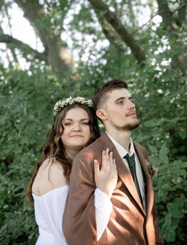 mobile - carousel-hero-element image-13