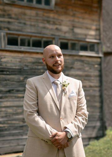 mobile - carousel-hero-element image-4