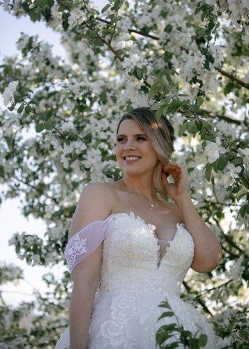 mobile - carousel-hero-element image-3