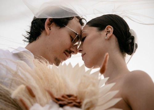 mobile - carousel-hero-element image-10