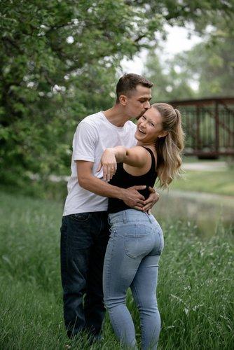 mobile - carousel-hero-element image-12