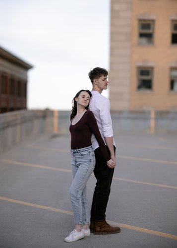 mobile - carousel-hero-element image-2