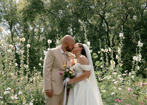 mobile - carousel-hero-element image-6